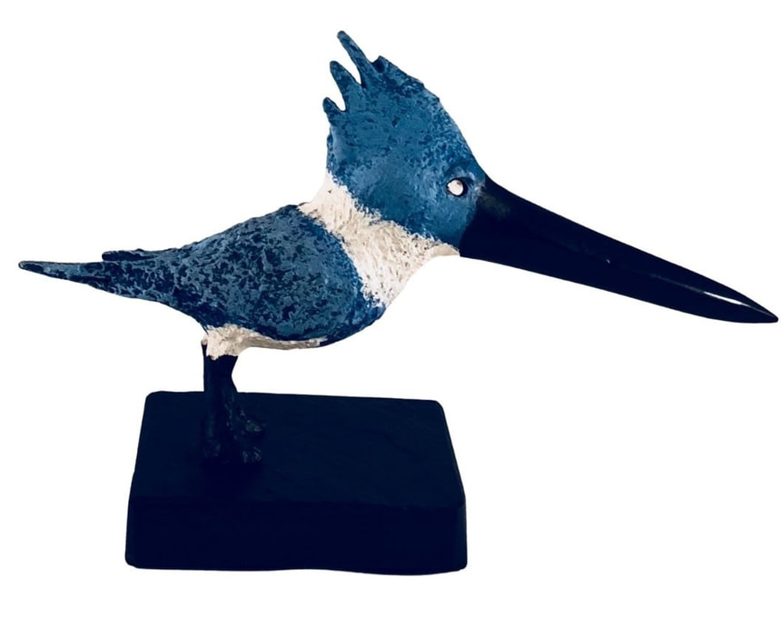 Abstract sculpture of a bird