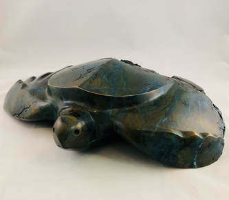 Bronze sculpture of sea turtle