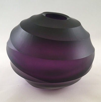 Spherical glass vase